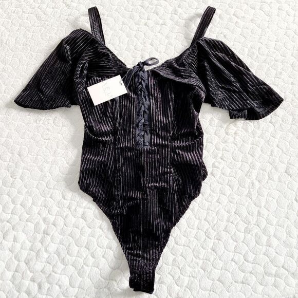 NEW AELY Los Angeles bodysuit black velour soft small - Picture 1 of 7